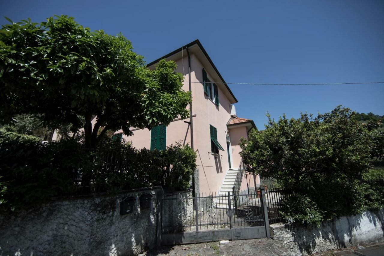 La Casa di Giada Villa La Spezia Luaran gambar
